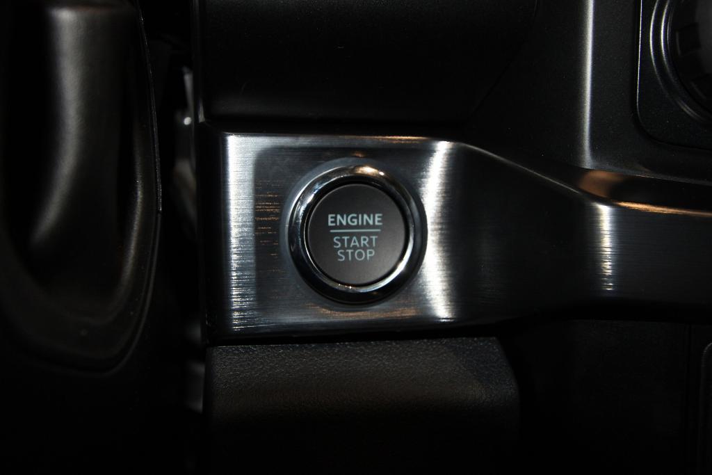 new 2025 Ford F-250 car, priced at $79,060