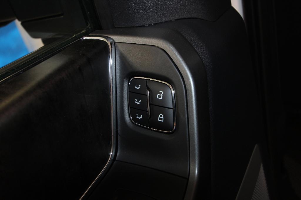 new 2025 Ford F-250 car, priced at $79,060