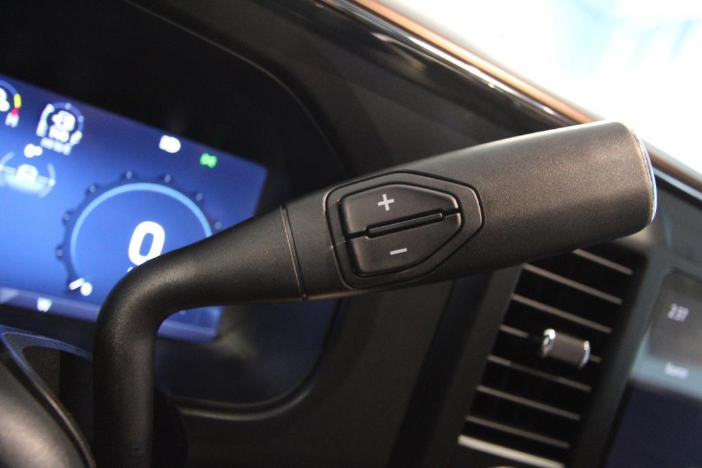 new 2025 Ford F-250 car, priced at $97,275