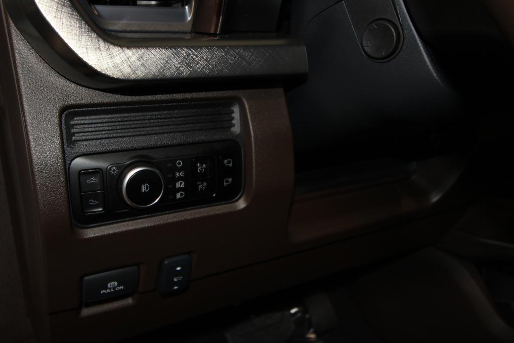 new 2025 Ford F-250 car, priced at $97,275
