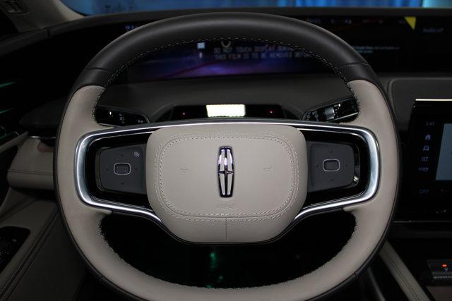 new 2025 Lincoln Nautilus car, priced at $61,455