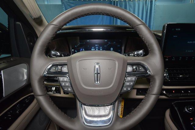 new 2024 Lincoln Navigator car, priced at $99,478