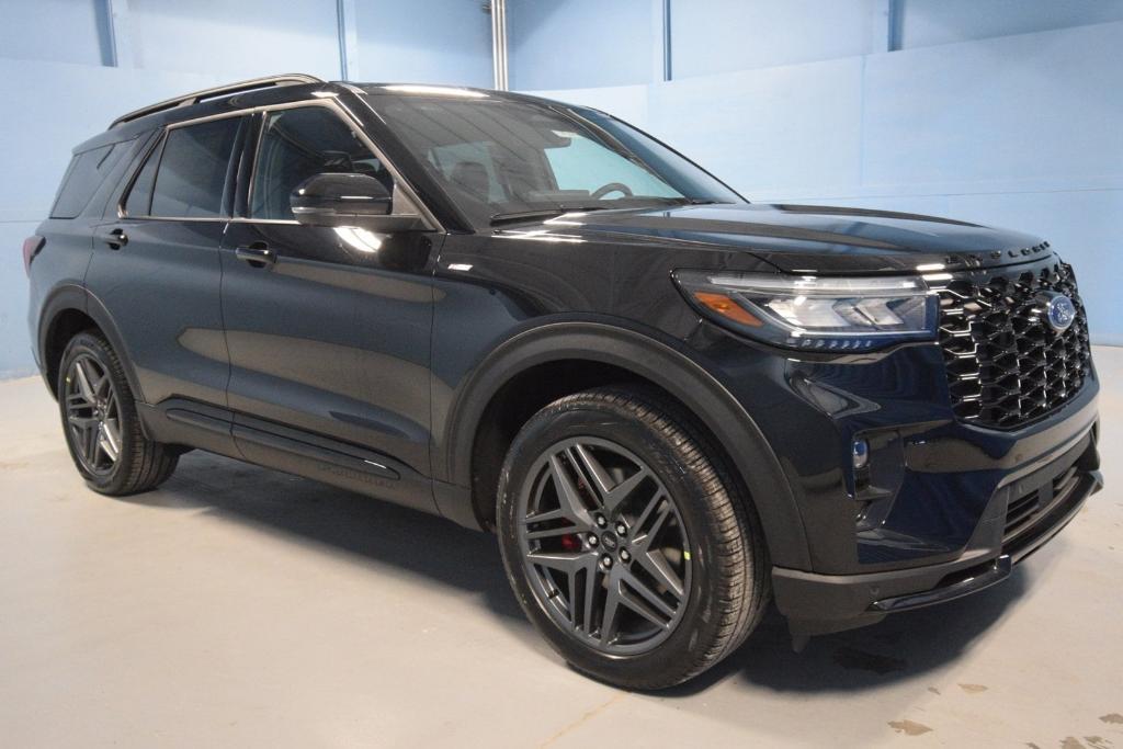 new 2025 Ford Explorer car, priced at $48,680