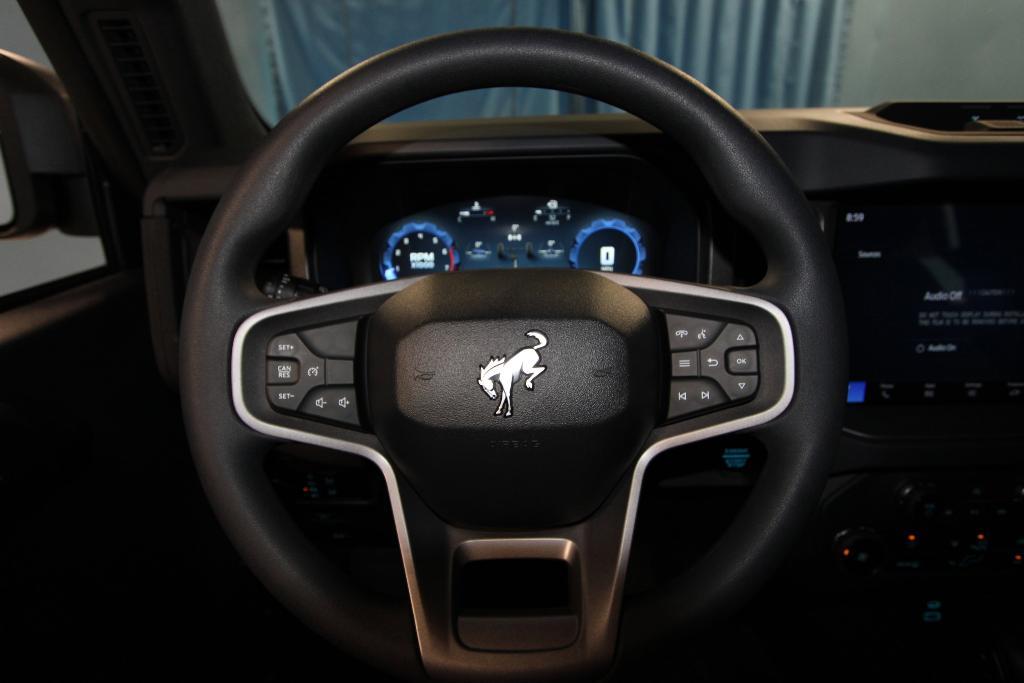new 2025 Ford Bronco car, priced at $45,914
