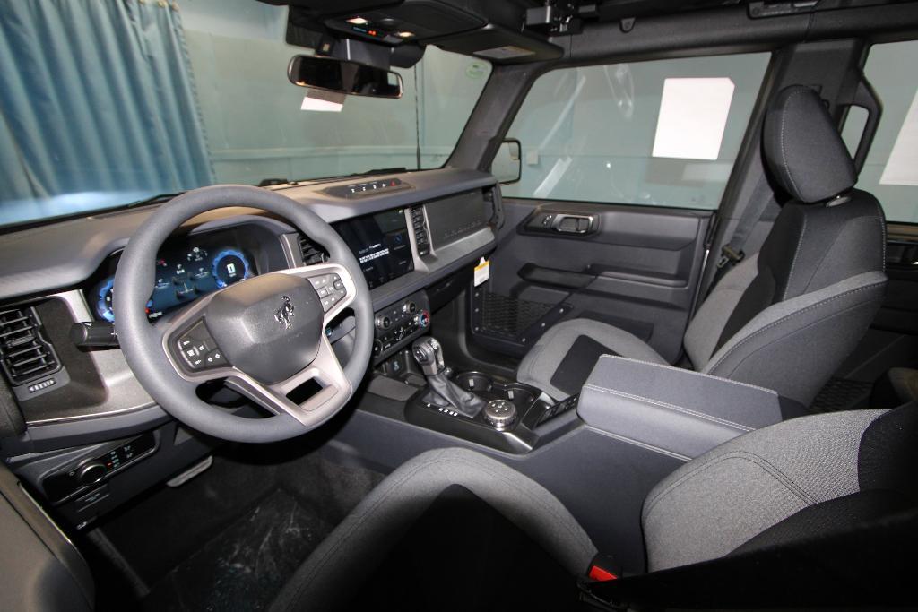 new 2025 Ford Bronco car, priced at $45,914