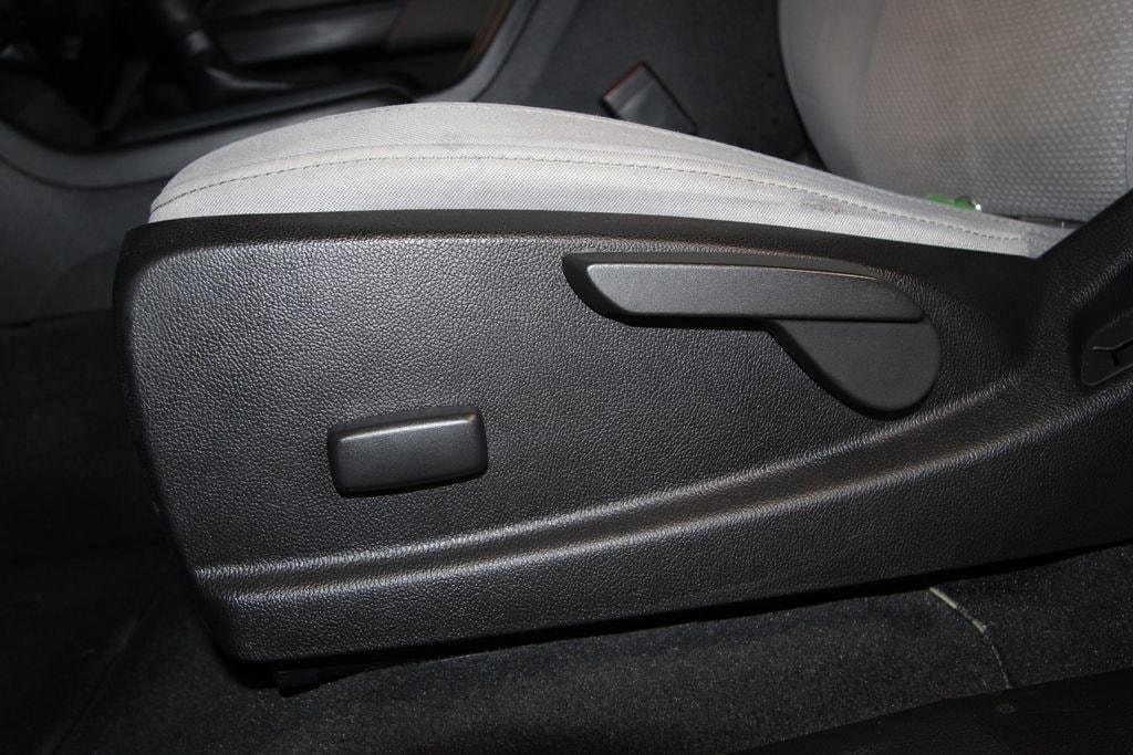 used 2021 Chevrolet Colorado car, priced at $25,991