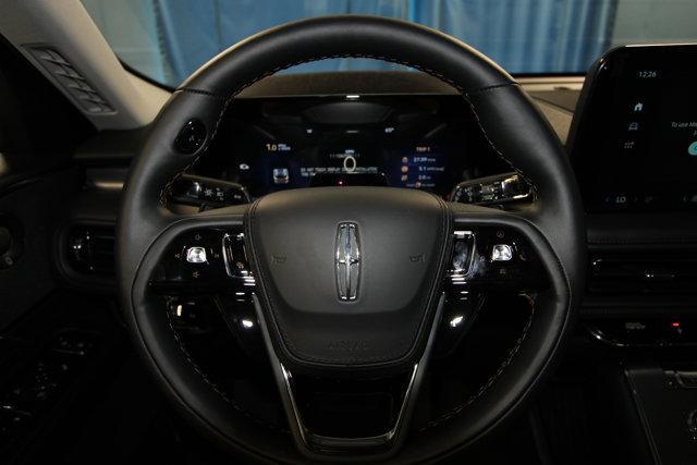 new 2025 Lincoln Aviator car, priced at $60,880