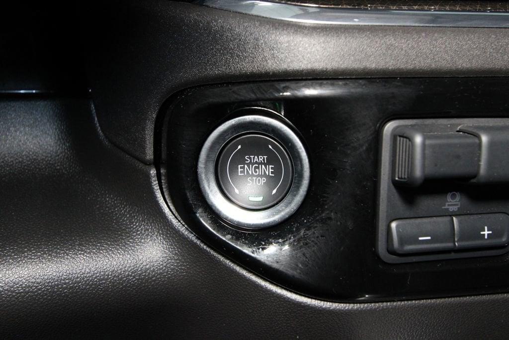 used 2025 Chevrolet Silverado 1500 car, priced at $59,991