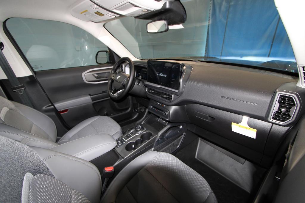 new 2025 Ford Bronco Sport car, priced at $39,207