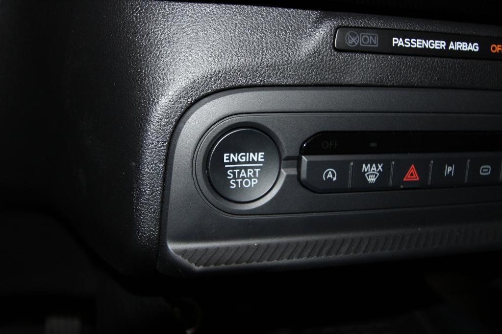 new 2025 Ford Bronco Sport car, priced at $39,207