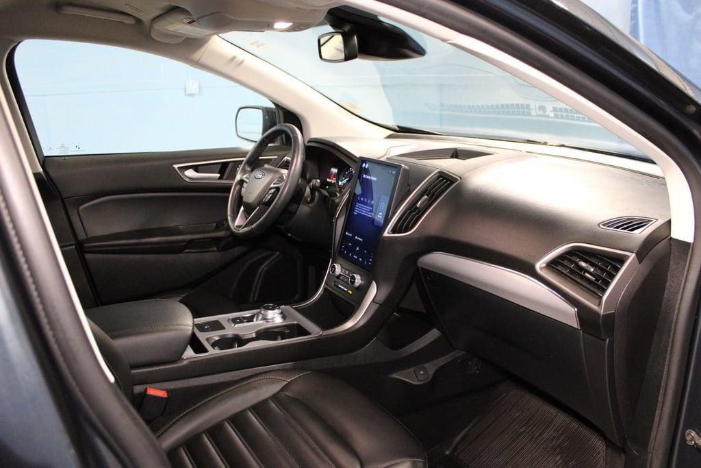 used 2022 Ford Edge car, priced at $28,100