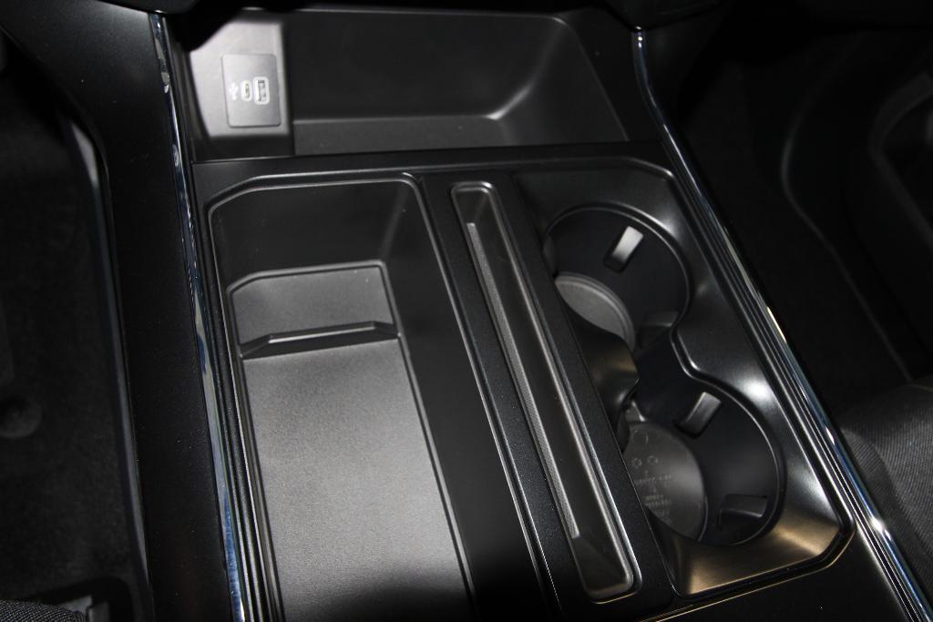 new 2025 Ford F-150 car, priced at $50,358