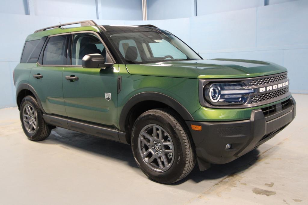 new 2025 Ford Bronco Sport car, priced at $34,953