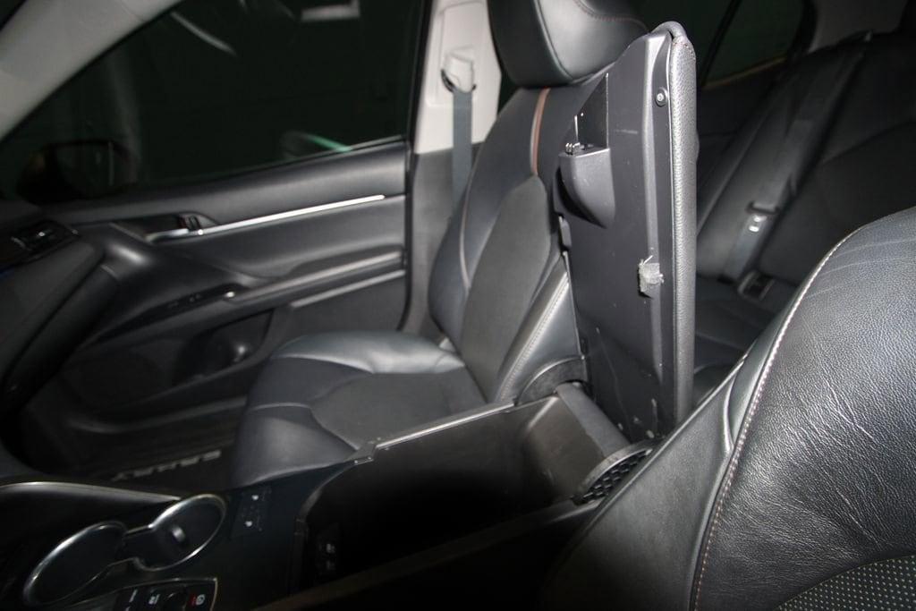 used 2020 Toyota Camry Hybrid car, priced at $24,991