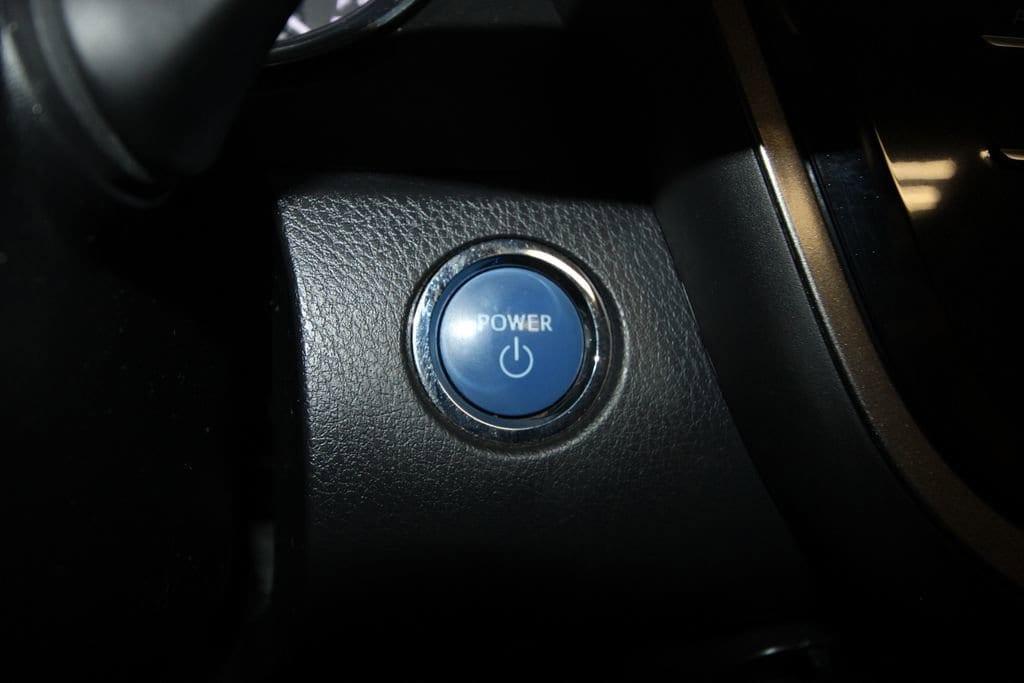 used 2020 Toyota Camry Hybrid car, priced at $24,991