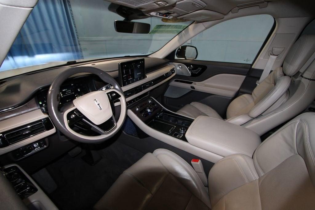 used 2023 Lincoln Aviator car, priced at $44,070