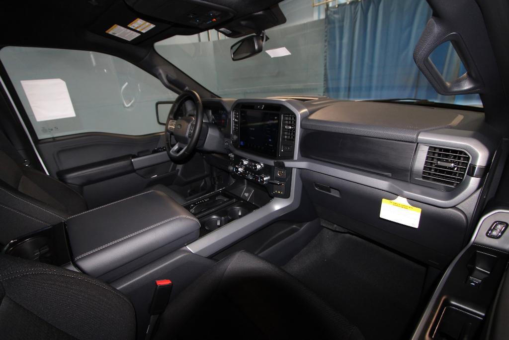 new 2025 Ford F-150 car, priced at $61,307