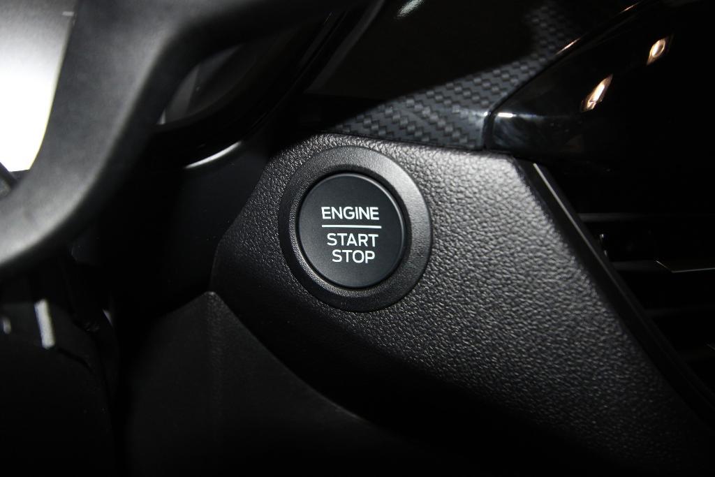 new 2025 Ford Escape car, priced at $33,637