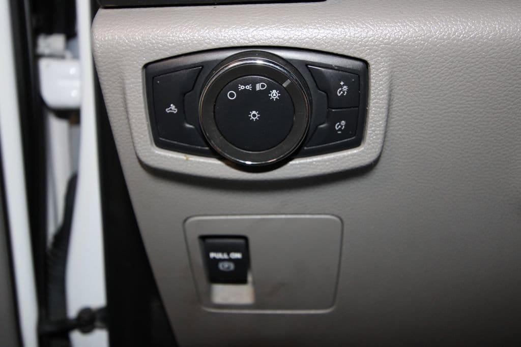 used 2020 Ford F-150 car, priced at $31,991