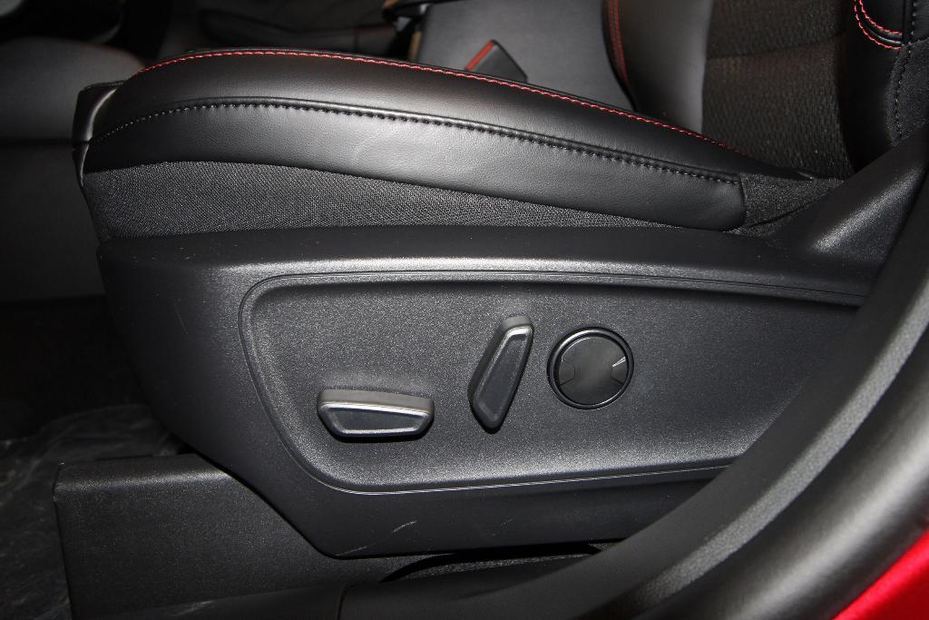new 2025 Ford Escape car, priced at $35,129