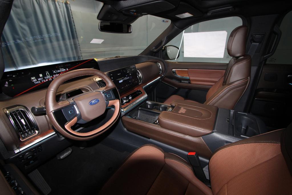 new 2025 Ford Expedition Max car, priced at $86,384