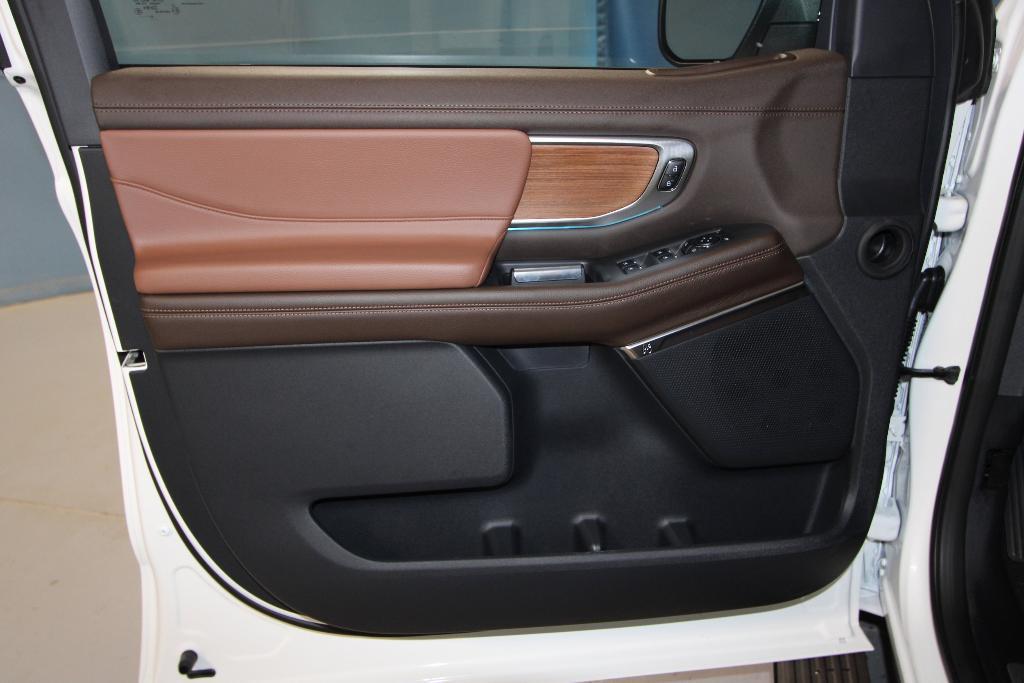 new 2025 Ford Expedition Max car, priced at $86,384