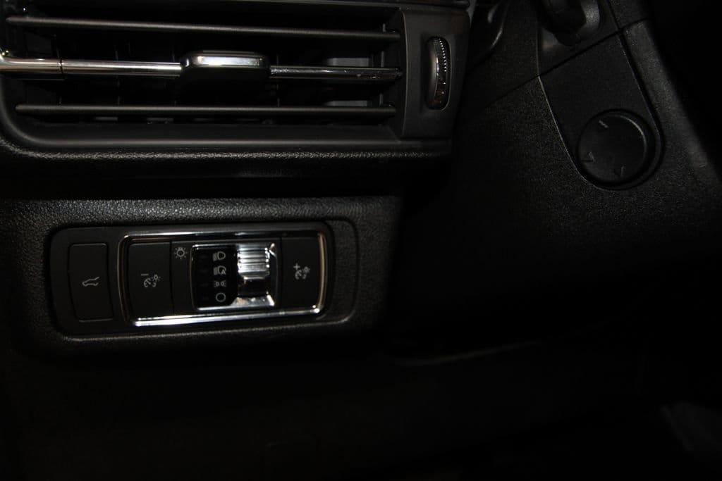 used 2022 Lincoln Corsair car, priced at $29,991