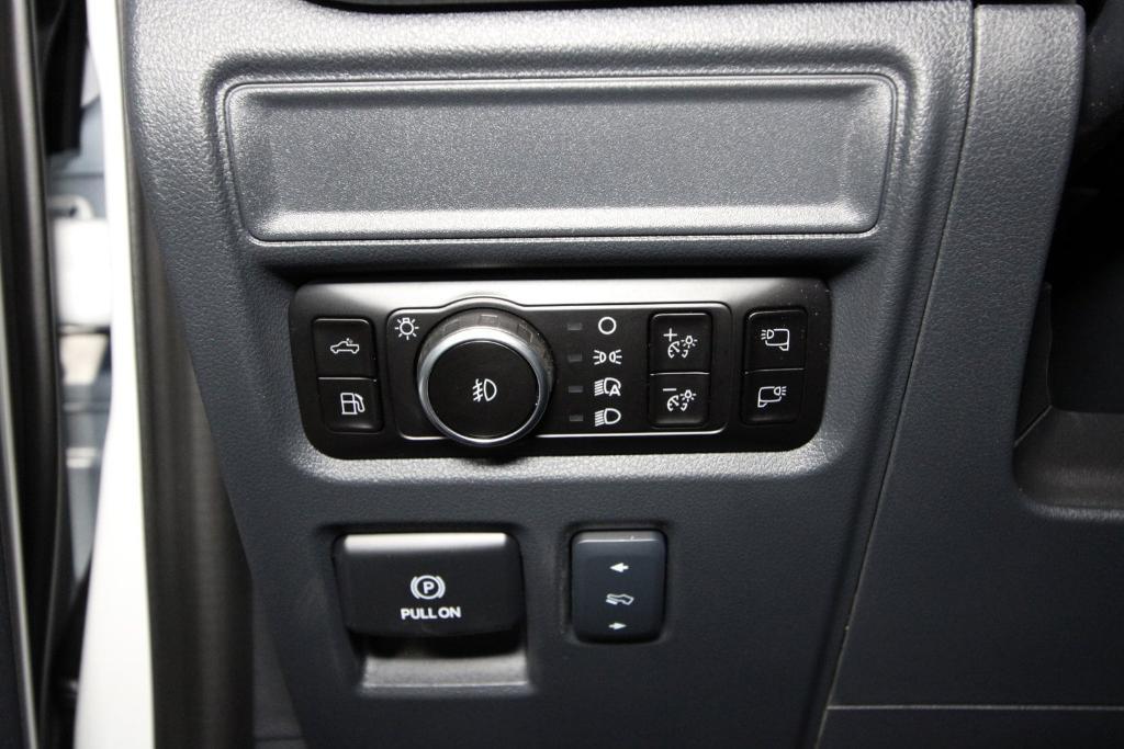 new 2025 Ford F-150 car, priced at $70,039