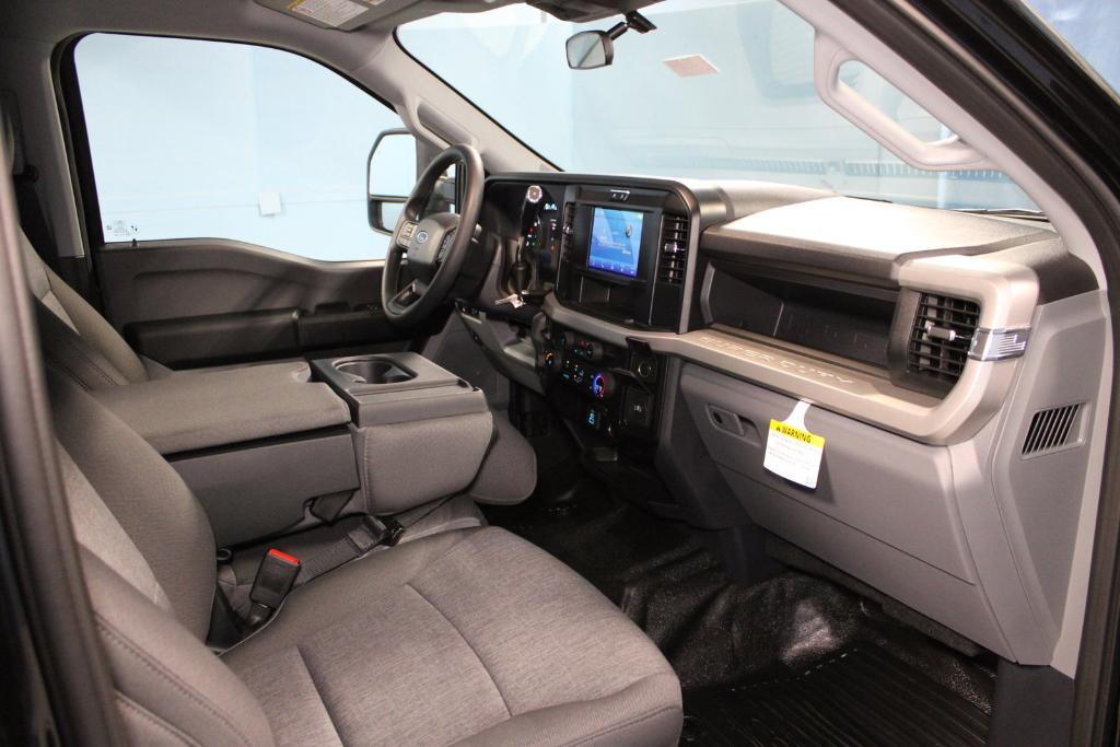 new 2025 Ford F-250 car, priced at $69,305