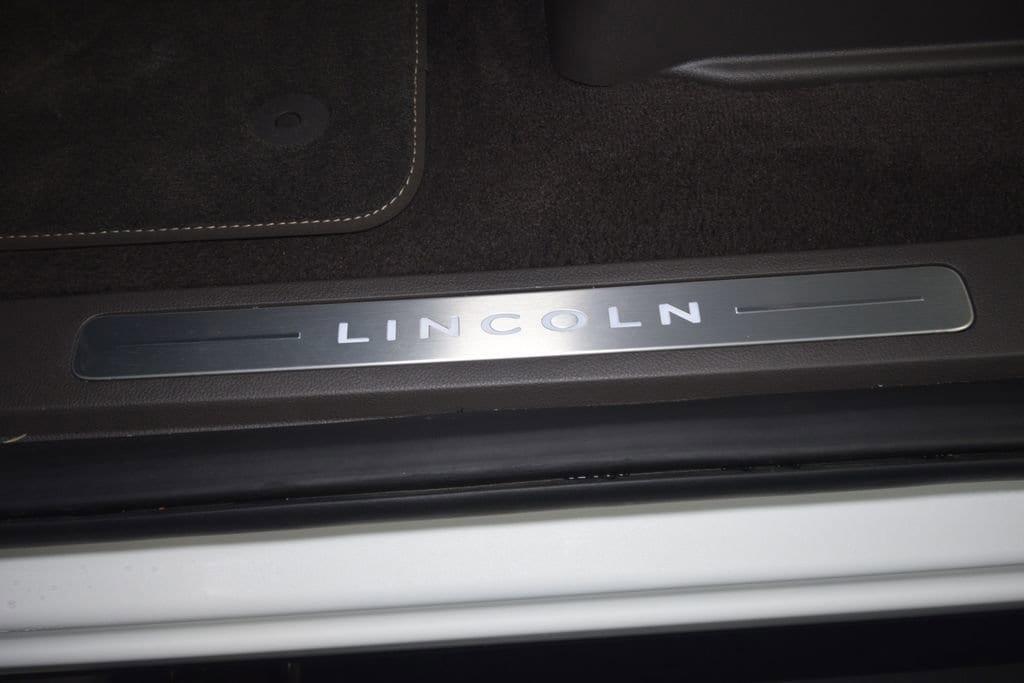 used 2023 Lincoln Navigator L car, priced at $93,991