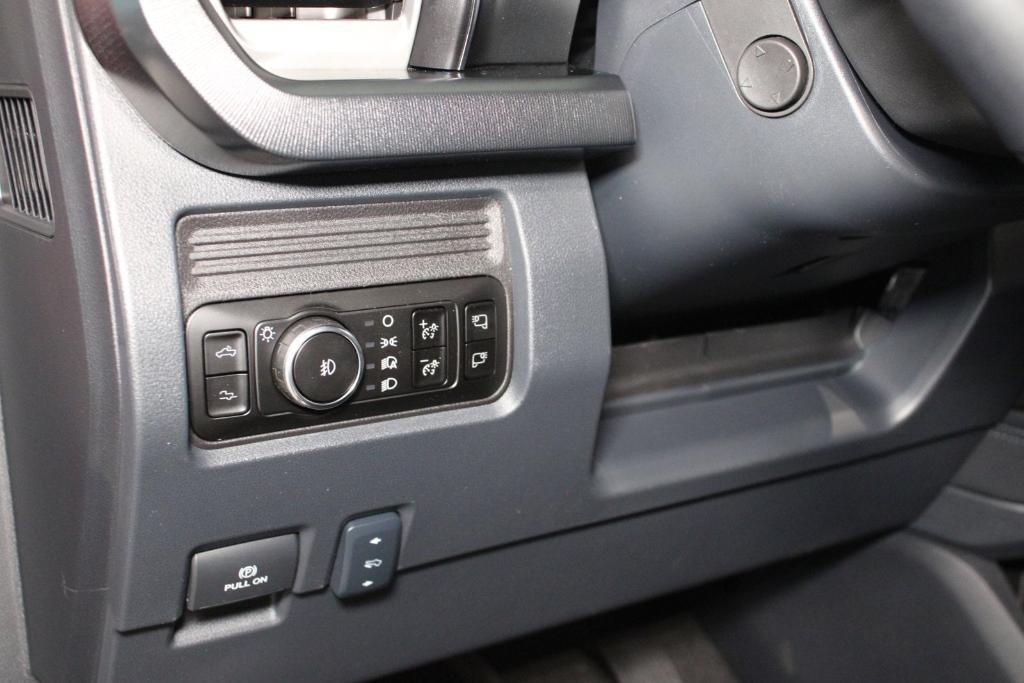 new 2025 Ford F-250 car, priced at $96,105