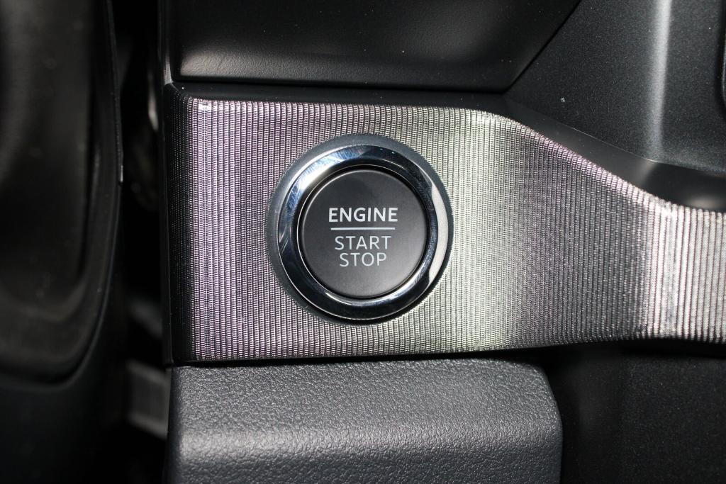 new 2025 Ford F-250 car, priced at $96,105