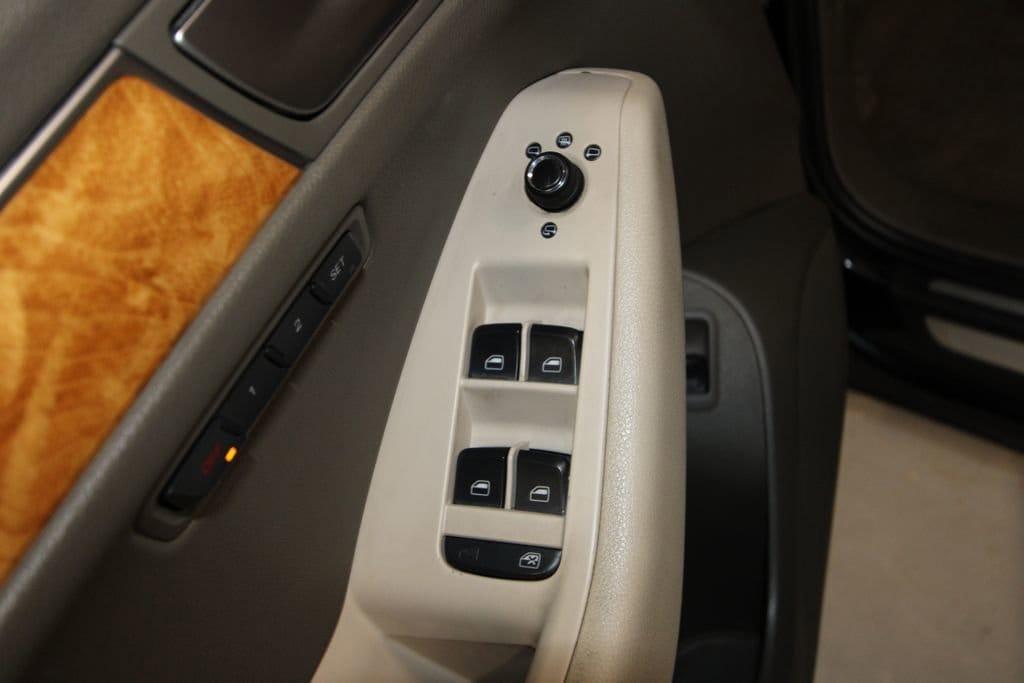 used 2009 Audi Q5 car, priced at $4,991