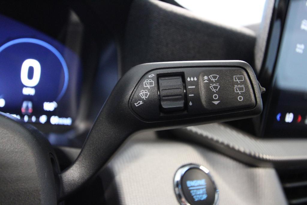 new 2025 Ford Explorer car, priced at $46,714