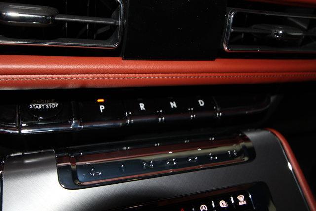 new 2025 Lincoln Aviator car, priced at $70,134