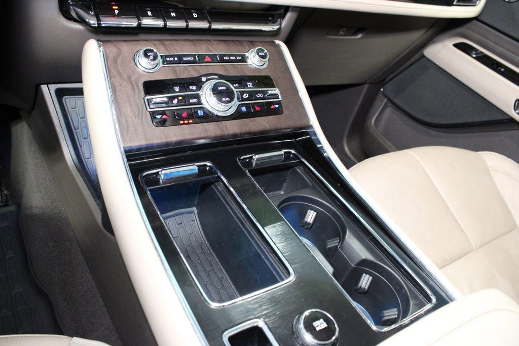 used 2022 Lincoln Aviator car, priced at $50,312