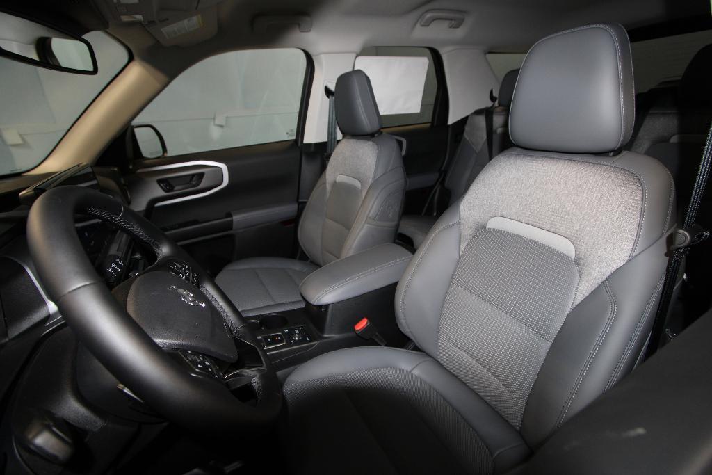 new 2025 Ford Bronco Sport car, priced at $40,454