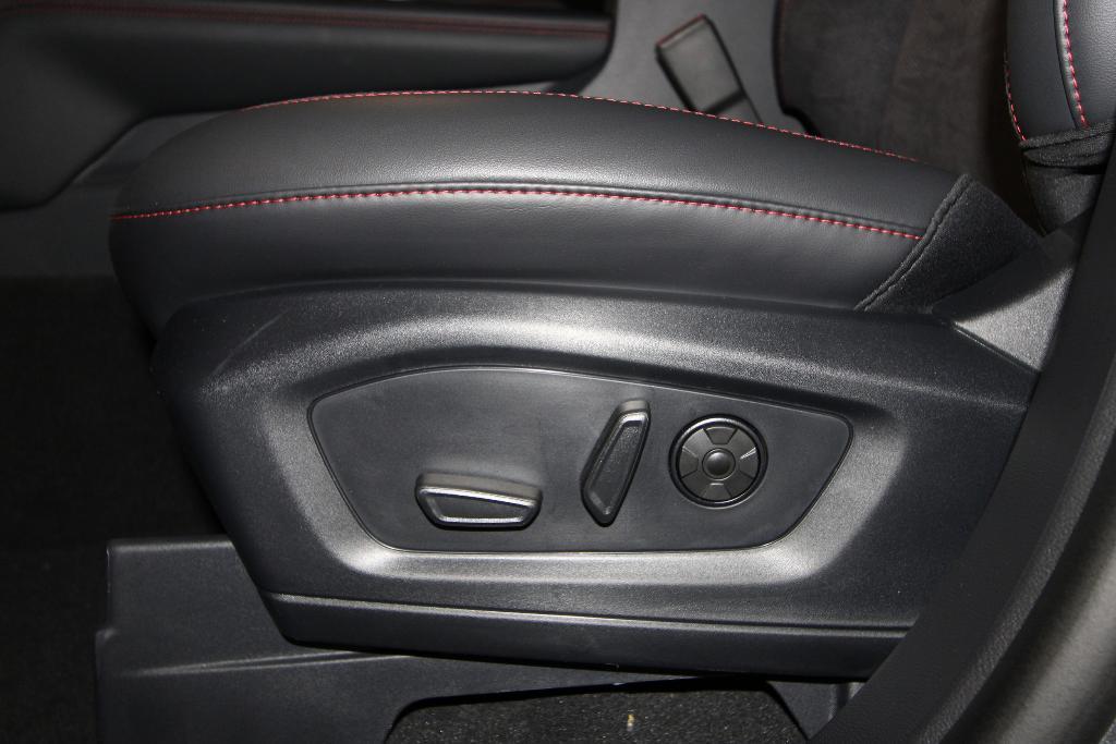 new 2025 Ford Explorer car, priced at $56,874