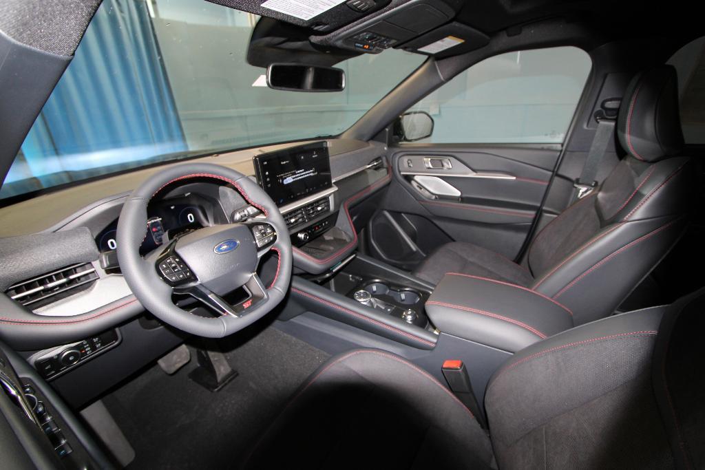 new 2025 Ford Explorer car, priced at $56,874