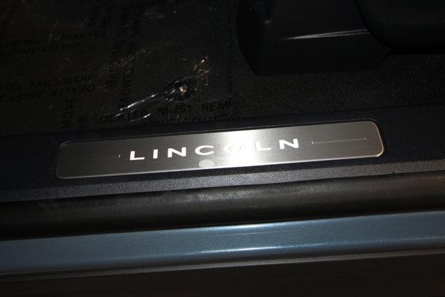 new 2025 Lincoln Aviator car, priced at $69,718