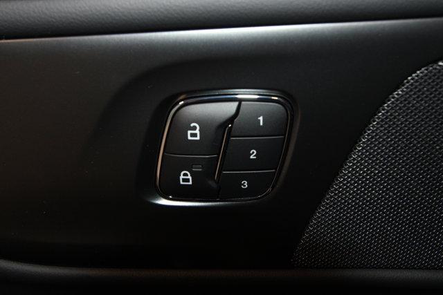 new 2026 Lincoln Nautilus car, priced at $56,285