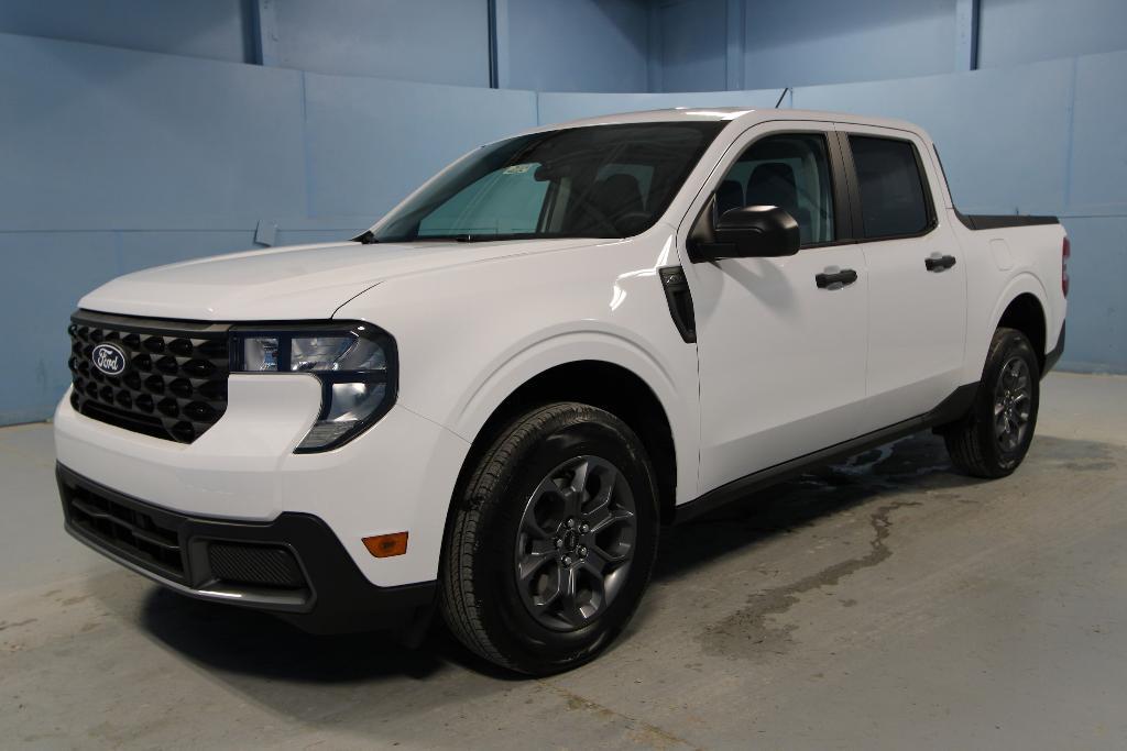new 2025 Ford Maverick car, priced at $31,222
