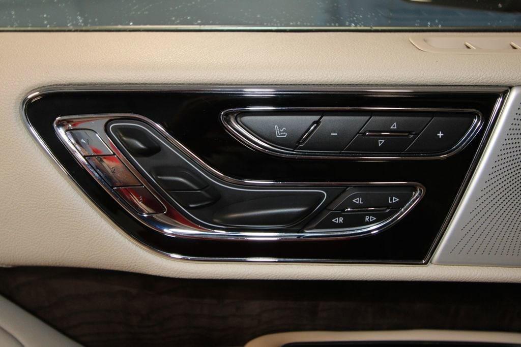 used 2021 Lincoln Navigator car, priced at $41,991