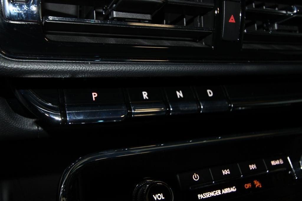 used 2024 Lincoln Navigator car, priced at $79,991