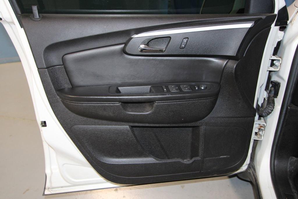 used 2011 Chevrolet Traverse car, priced at $8,991
