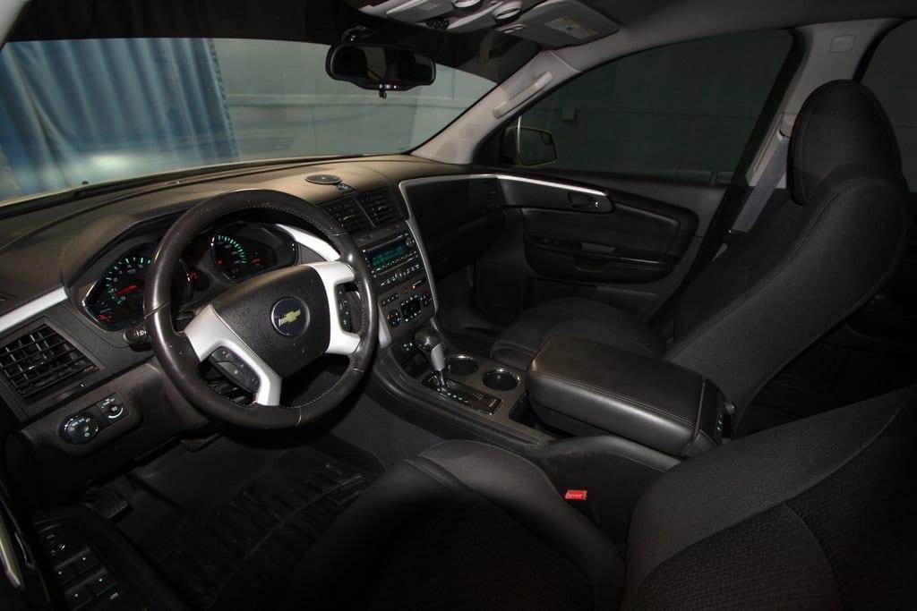 used 2011 Chevrolet Traverse car, priced at $8,991