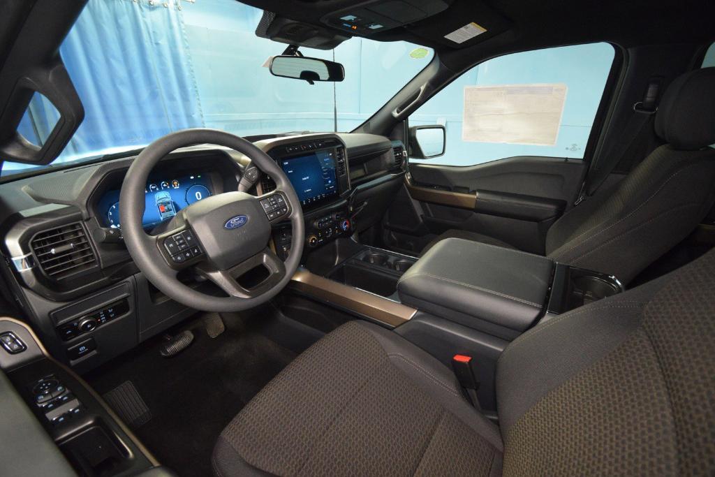 new 2024 Ford F-150 car, priced at $52,012