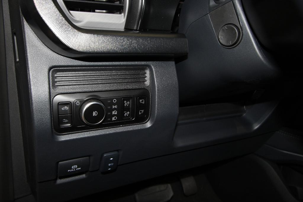 new 2025 Ford F-250 car, priced at $96,925