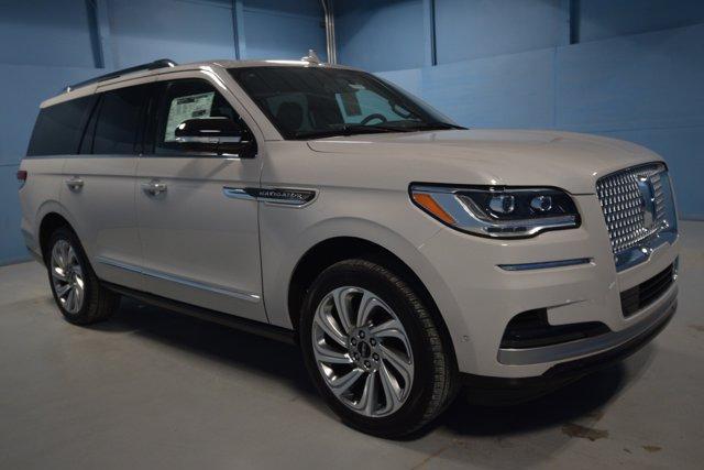 new 2024 Lincoln Navigator car, priced at $84,389