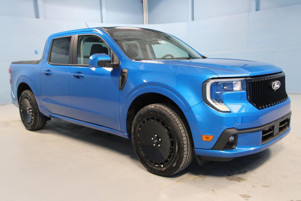 new 2025 Ford Maverick car, priced at $35,943